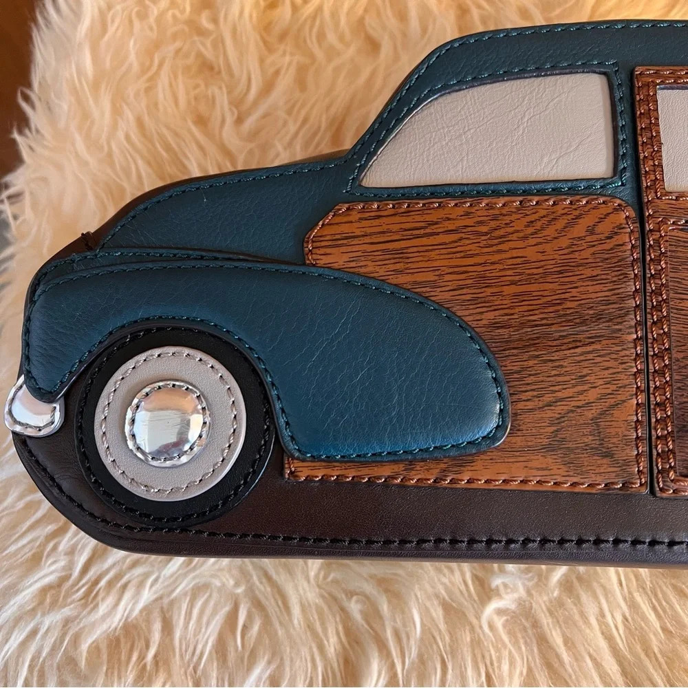 NWT Kate Spade 2012 Knock On Wood Car Clutch - Picture 4 of 12